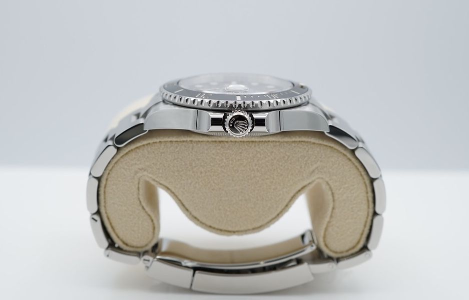 Rolex Submariner 126610 LN